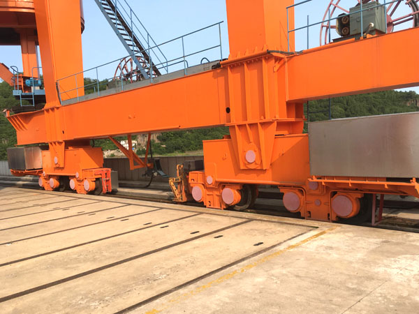 門機(jī)防風(fēng)制動(dòng)器